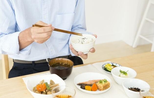 日常健康飲食中，葷素食如何搭配？